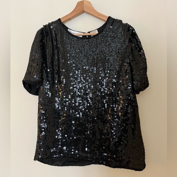 Vintage Tops - vintage 💯 silk sequinned blouse